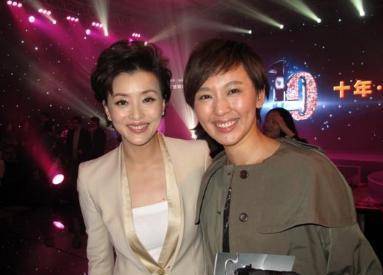 还记得"最美国脸"欧阳夏丹吗?离开新闻联播后,她现在怎么样了