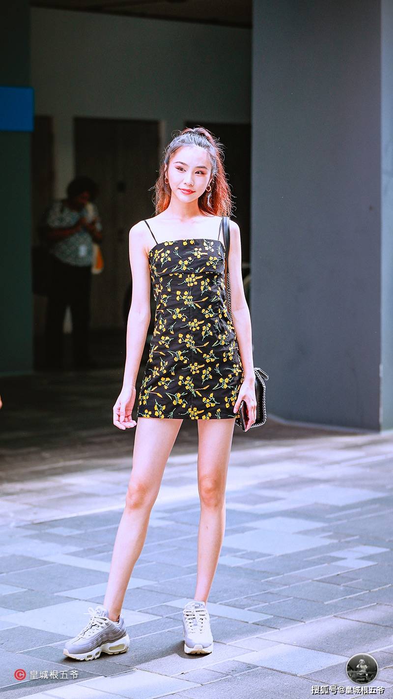 灵感|街拍：积极地面对生活，生活会给你带来更多关于时尚的灵感