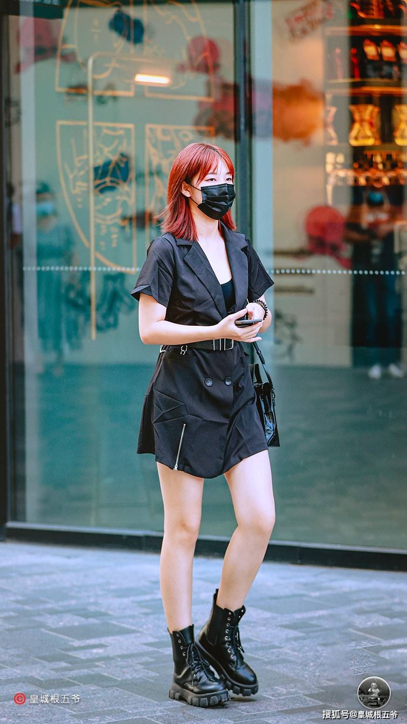 灵感|街拍：积极地面对生活，生活会给你带来更多关于时尚的灵感