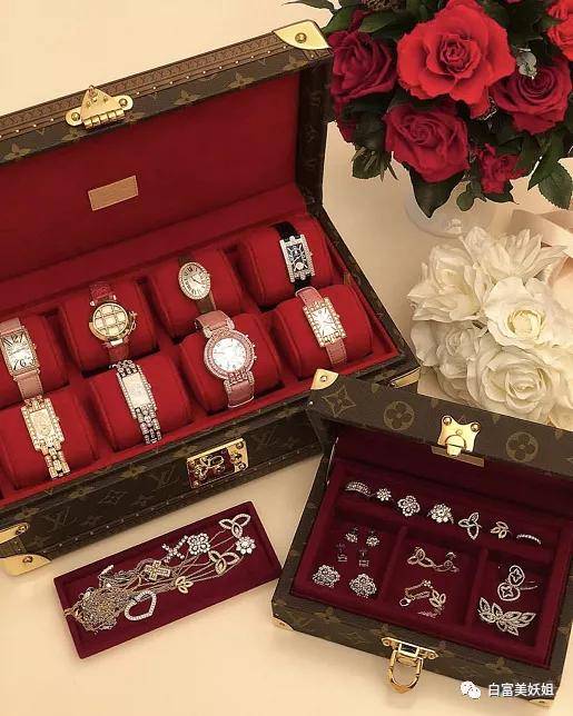 震动|日赚2亿日本第一女公关金盆洗手，震动半个富豪圈…