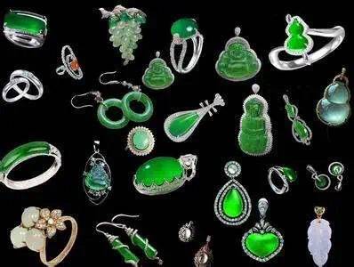 对比|买翡翠，到底是裸石好，还是镶嵌好？