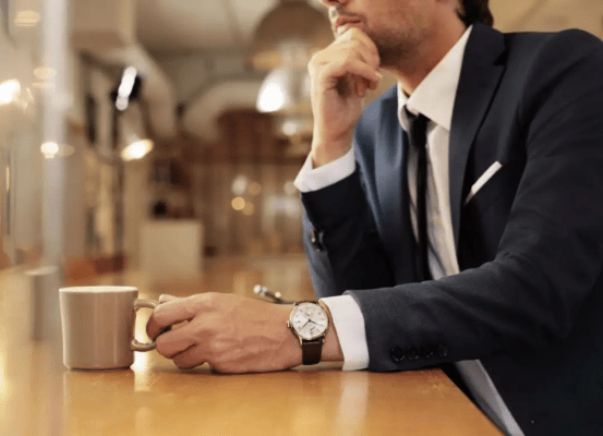 男人|三十岁男人适合戴的几款东方星手表，彰显成熟男人魅力！