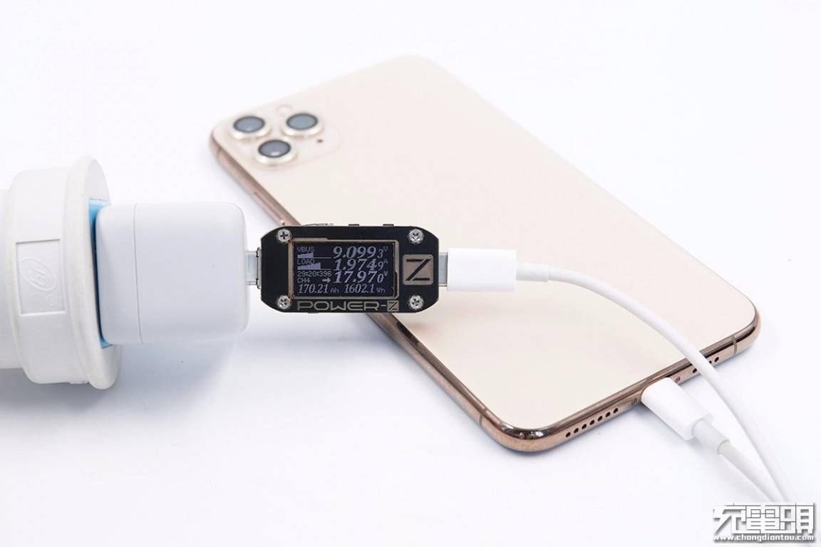 测评盘点|什么是小冰块？UIBI柚比 18W PD充电器评测