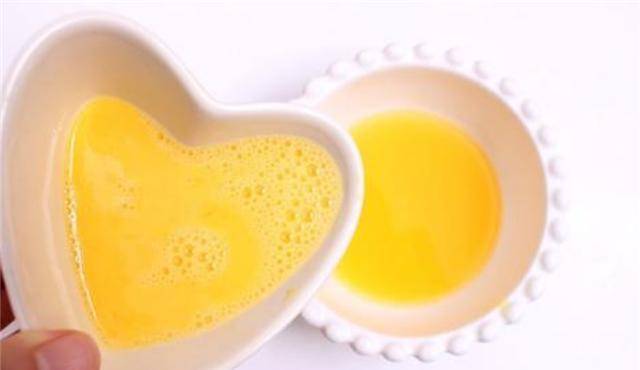 如何给宝宝添加蛋黄辅食 638ab271f77b4ecba5918a5a3840218b.jpeg