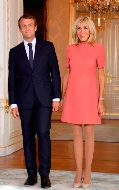 吉特|贫民窟时髦女孩，离婚嫁大27岁总统，确诊的巴西第一夫人可不简单