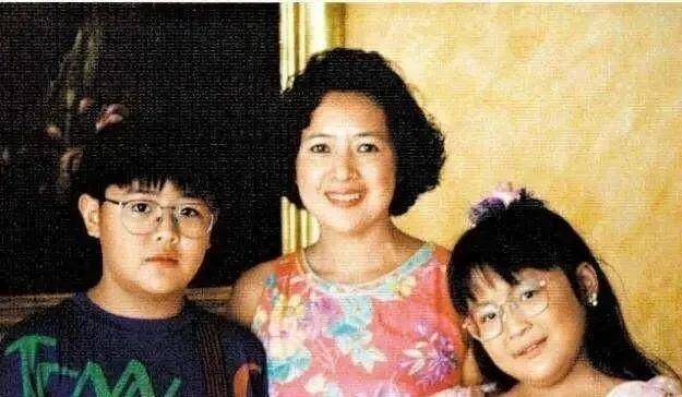 “豪门清流”刘鸣炜：七八岁炒股，长大后低调