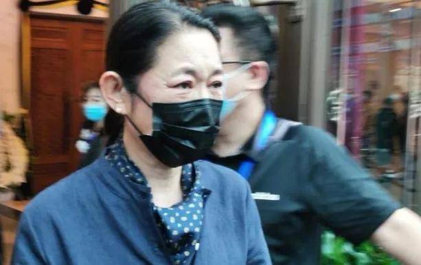 八卦爆料|名嘴送别名嘴，央视主持人背后的真情往事