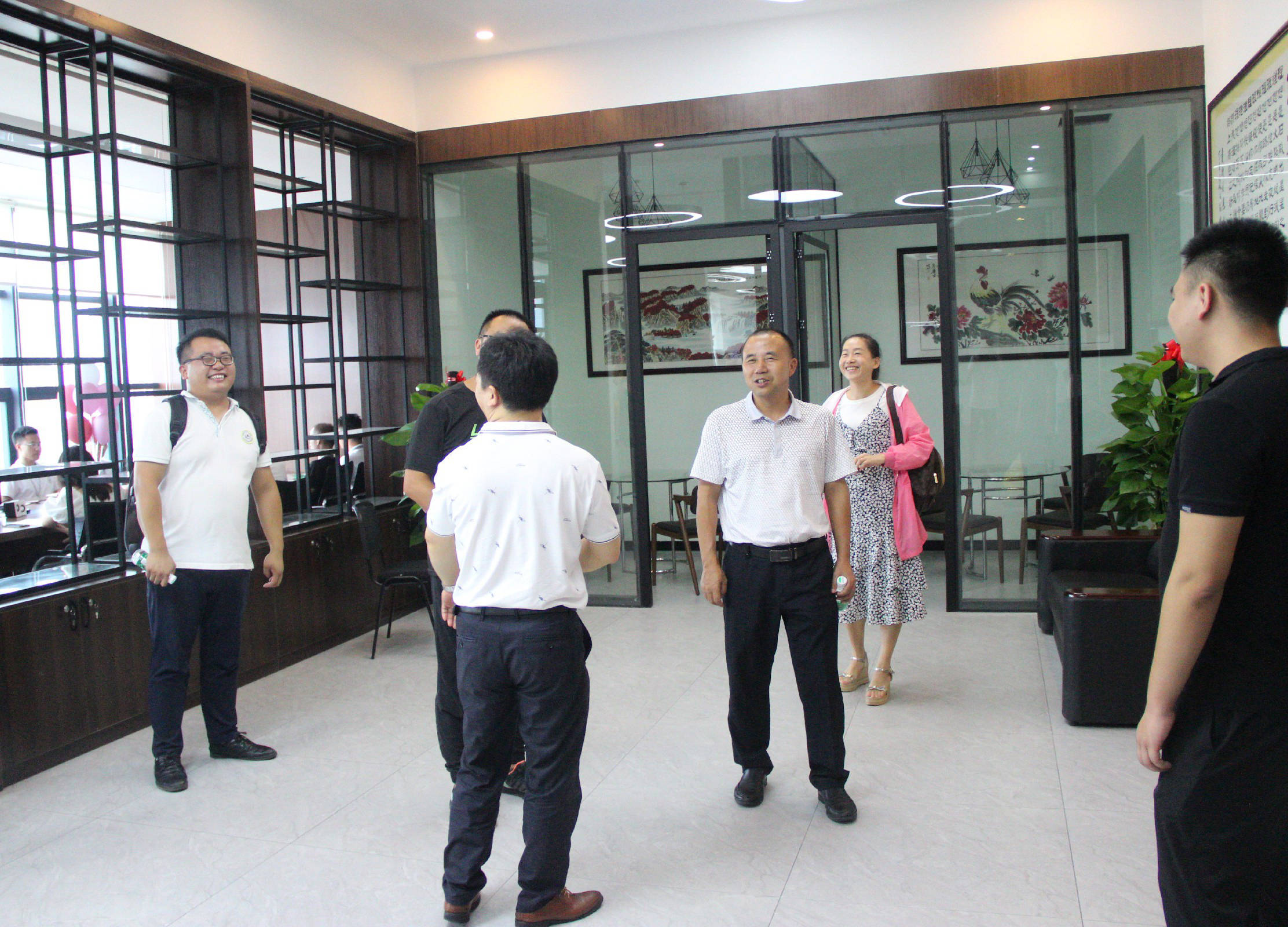 教育|热烈欢迎江西、湖南地区学校领导莅临理想教育集团考察交流