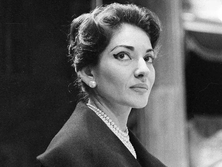 玛丽亚·卡拉斯|船王的情人，赫本的好友，这个200斤女人不简单！