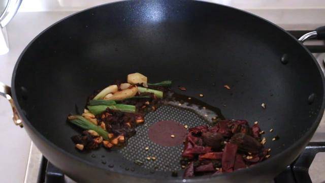 鱼片怎么腌制去腥又嫩四川 8eb4f467a4b148149bf844c8e4f8d868.jpeg