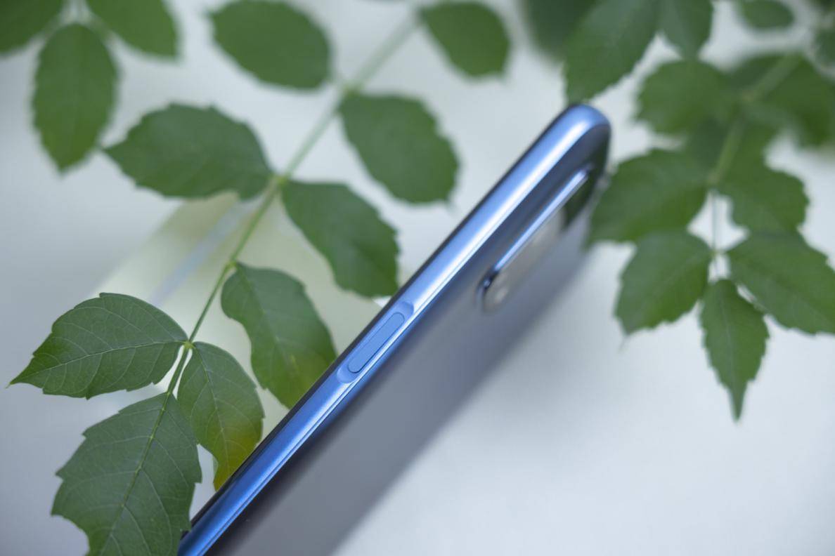 测评盘点|闪充大电池告别5G时代电量焦虑 realme真我V5手机体验