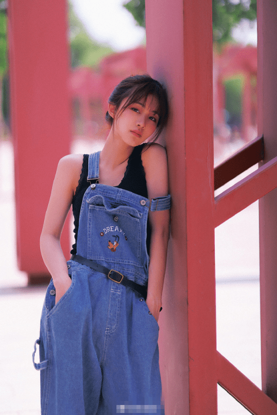 姐姐|2020CJ：年度最美SG前来报道！日系神颜少女，快来和她切磋茶艺