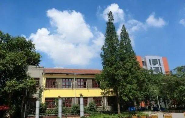 2019年三季度合肥经济总量排名_合肥经济技术学院图片(2)