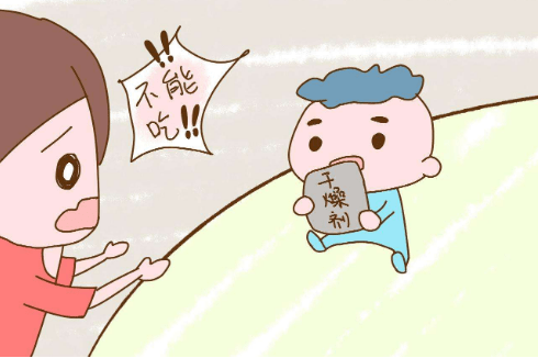 干燥剂|妈妈“神速急救反应”，医生称赞！5岁男童误吞干燥剂