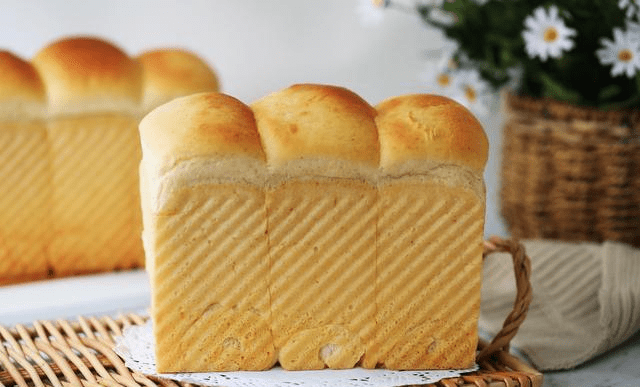 吐司面包做法烤箱时间 cc558d88a68b461abe50cb0a0516c0b5.png