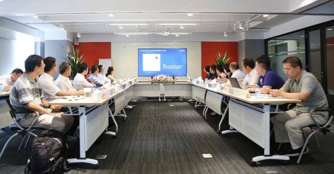 消息资讯|上海市经信委主任吴金城一行莅临星环科技走访调研