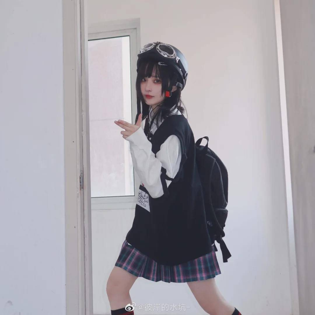 jk校服:暗夜暴走