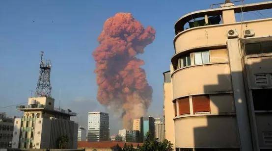 内爆式原子弹的原理 87cfb98e87484532af956cdd7b391c8f.jpeg