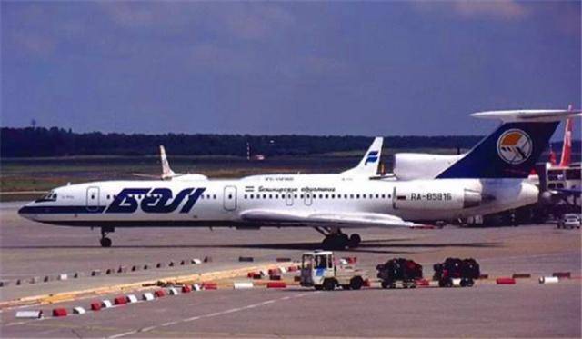 原创乌柏林根空难两架飞机万米高空相撞遇难者家属千里报仇