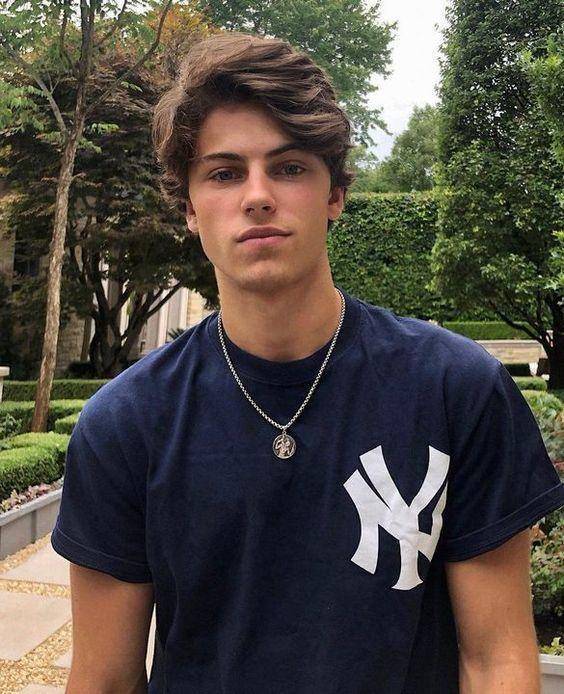 皮肤|美，从不偏袒谁：谁说男人不能精致起来呢？