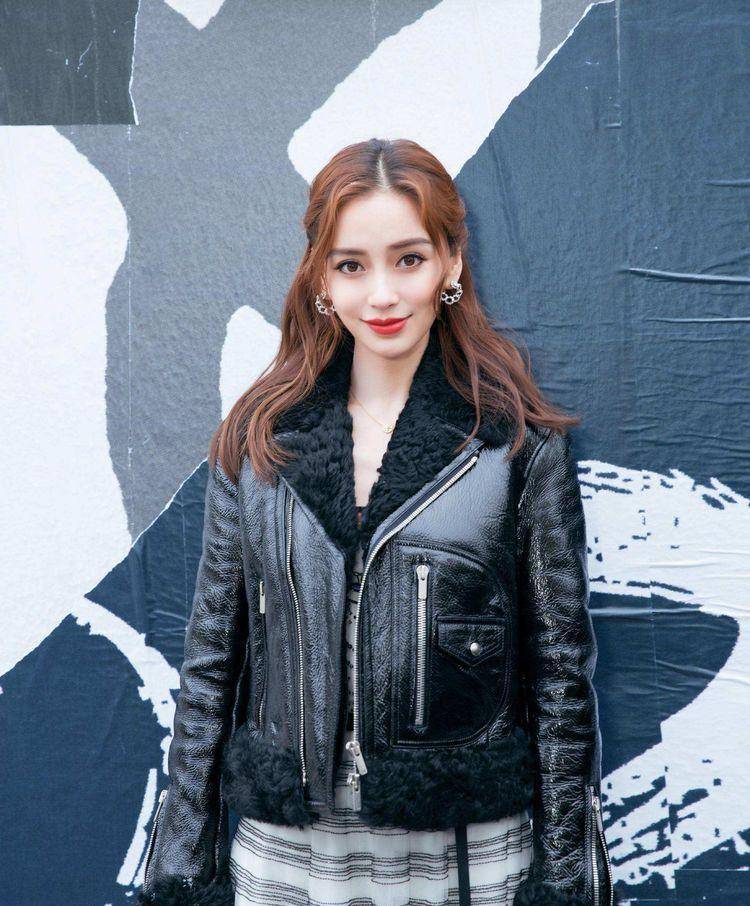 这次实锤了 !黄晓明杨颖被指离婚,官方证明已经公示