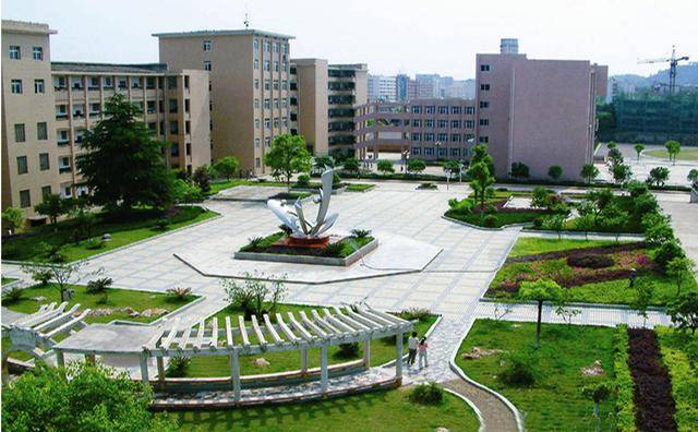 2020娄底市高中学校_最新!娄底市普通高中招生政策有重大调整