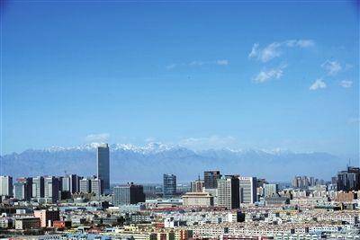 银川2020年上半年GDP_银川火车站(2)