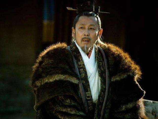 故事传记|汉初三杰中，萧何是开国第一功，为何刘邦却将他关进监狱？