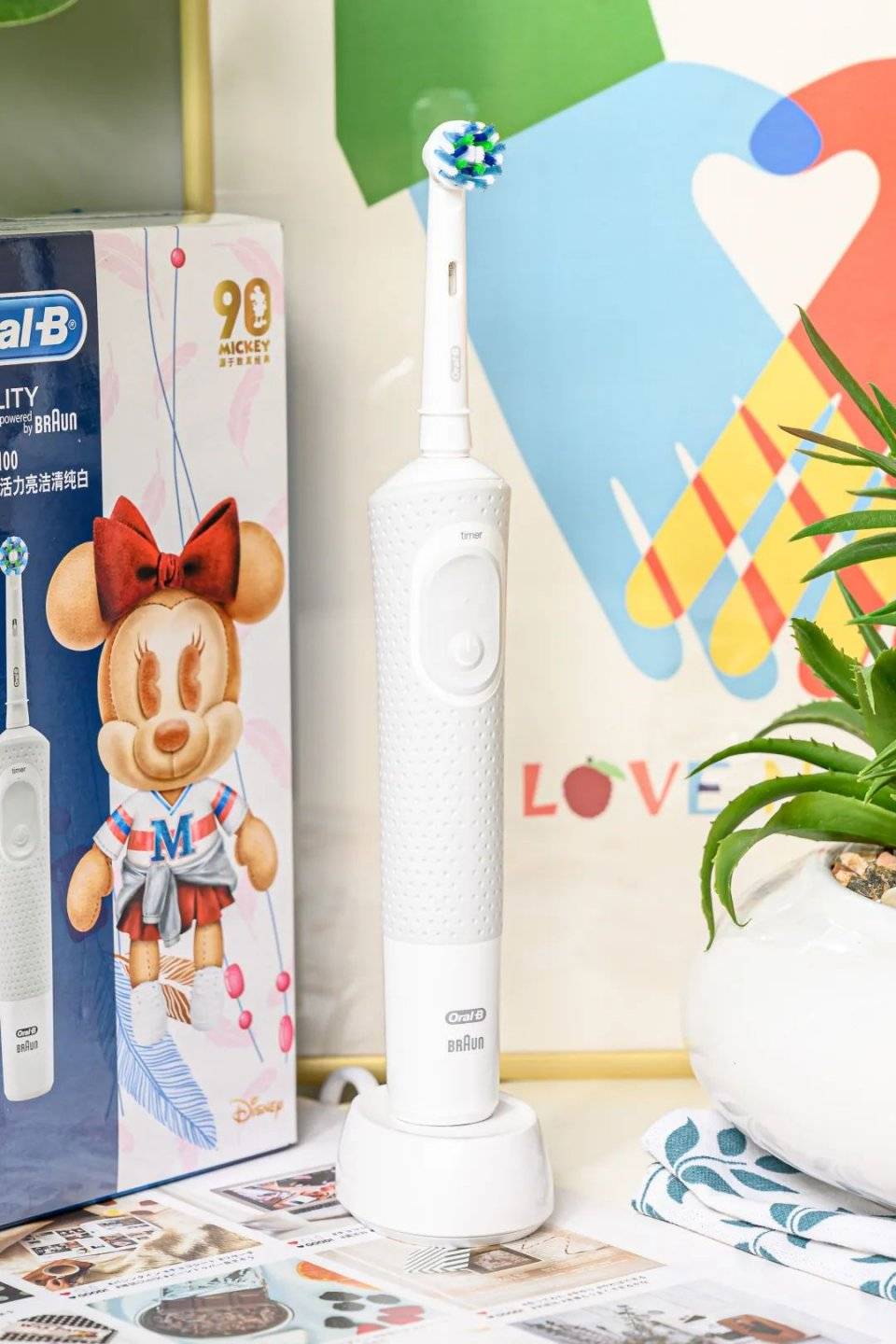 男友|屈臣氏摇一摇就免单，Olay小白瓶、沙宣…