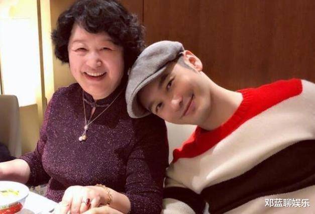 石头秀媳妇生孩子 3d345f26b6a54324b4b3fb5e7d1ed7f5.jpeg