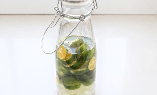 在家怎么做苏打水饮料 6a4e2c4f5aaa433ca7ba0b6957e3e8df.png