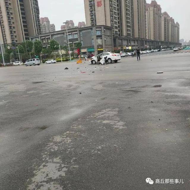 商丘又发生一起车祸!气囊都被撞开了…现场曝光!