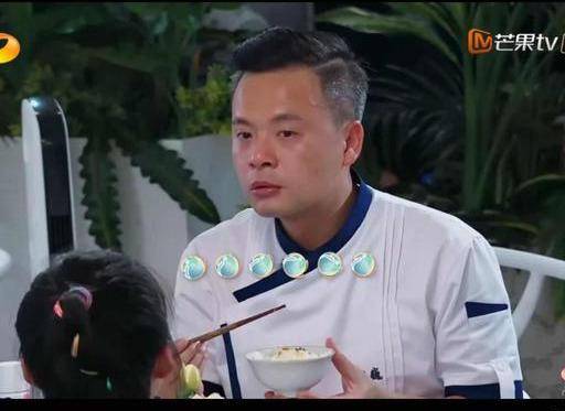 赵丽颖婚后不开心？新综艺一直闹情绪，态度消