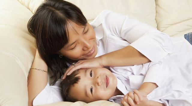 如何改变宝宝的入睡习惯 6568e9a83d73419fa9dbf993c0629b28.jpeg