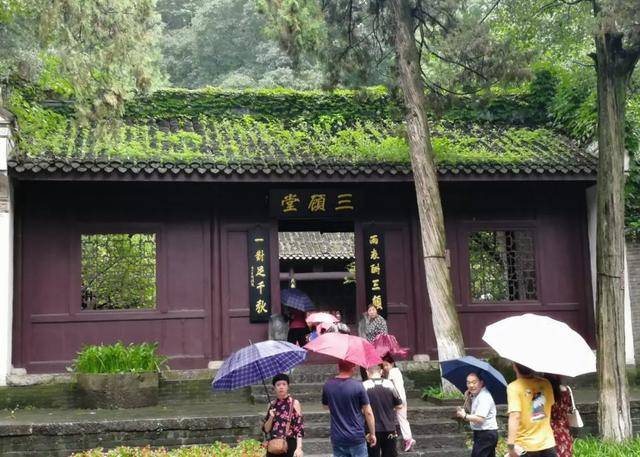 2020武汉GDP会下滑_武汉地铁线路图2020(2)