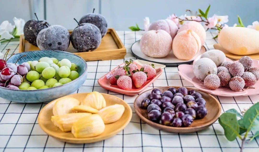 炎热夏季,万物皆可冻,水果冻着吃,好吃停不了! 炎热夏季,万物皆可冻,水果冻着吃,好吃停不了!