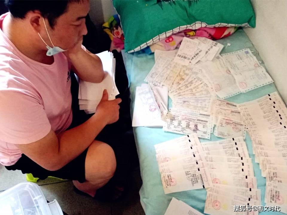 劫难|哥哥挺过来后被毁容,弟弟仍生死难料兄弟俩同在4岁遭劫难