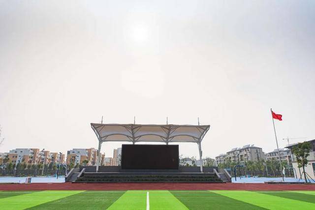 教育|名师云集！东营这所学校火了……