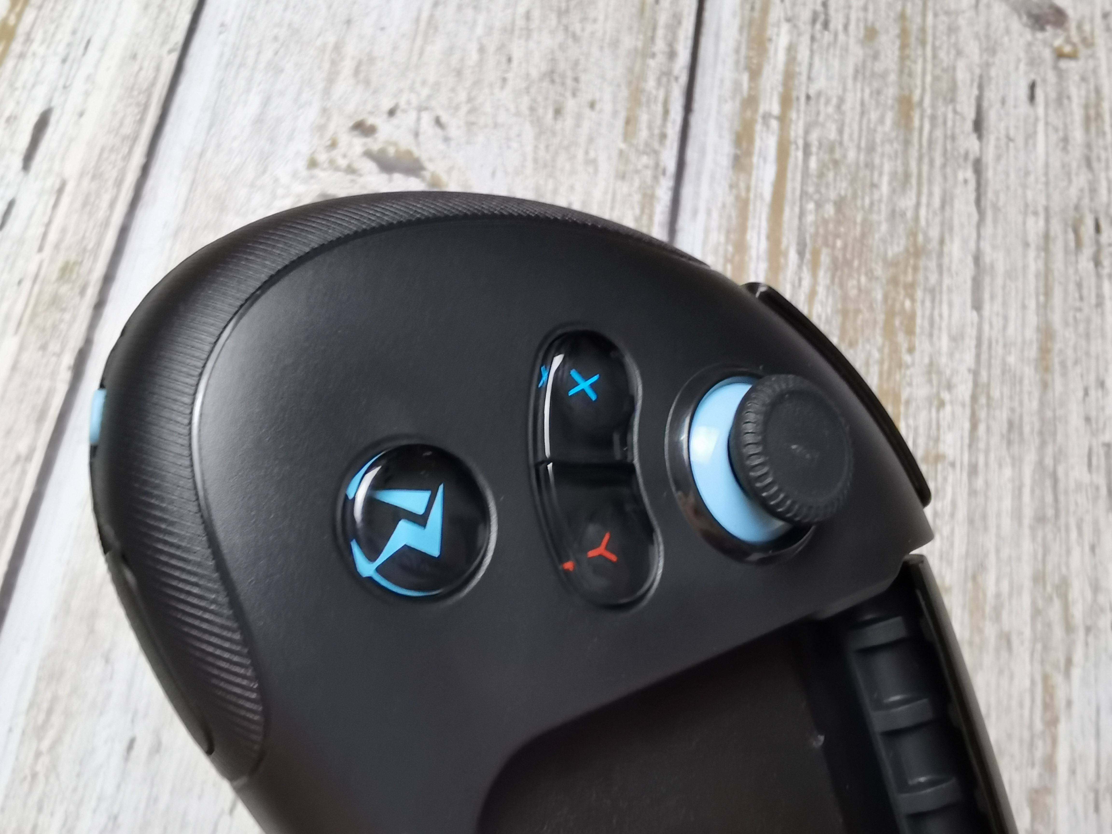 单柄也有游戏利器，仁魔风神手柄不一样的畅玩体验