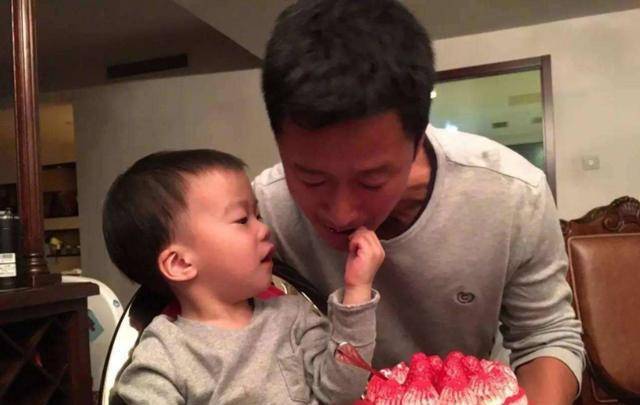 章子怡儿子是什么名字 80789d9d82524b47bc5779233a0e4164.jpeg