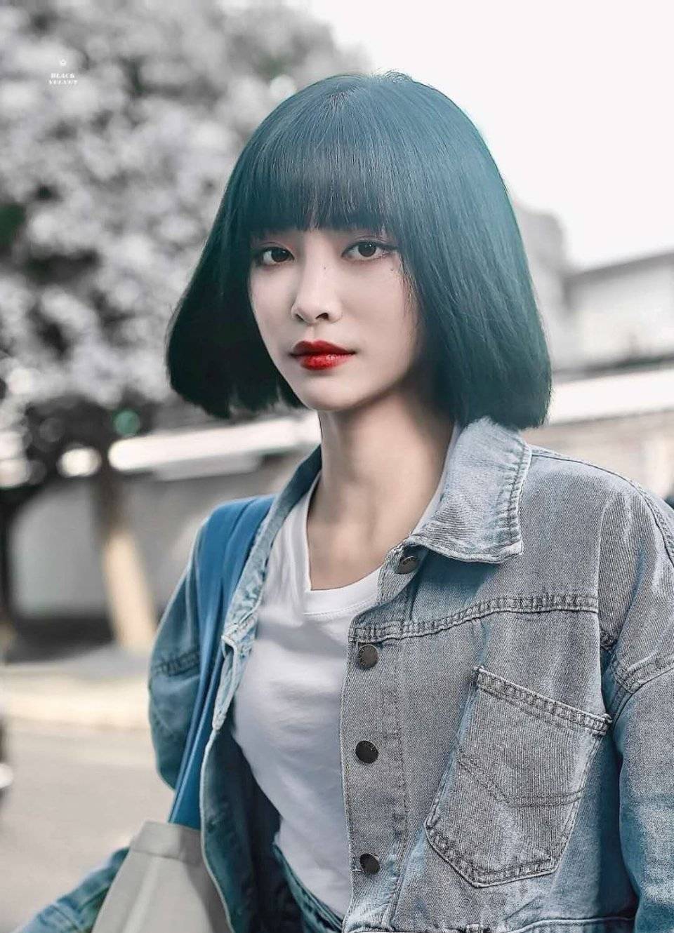 漫画|拥有漫画脸是什么体验？程潇好惊艳，杨超越被赞“会呼吸的芭比”