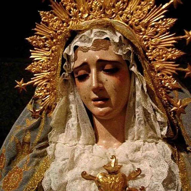 意大利圣母像为什么会流泪?专家研究后说:我们也不知道