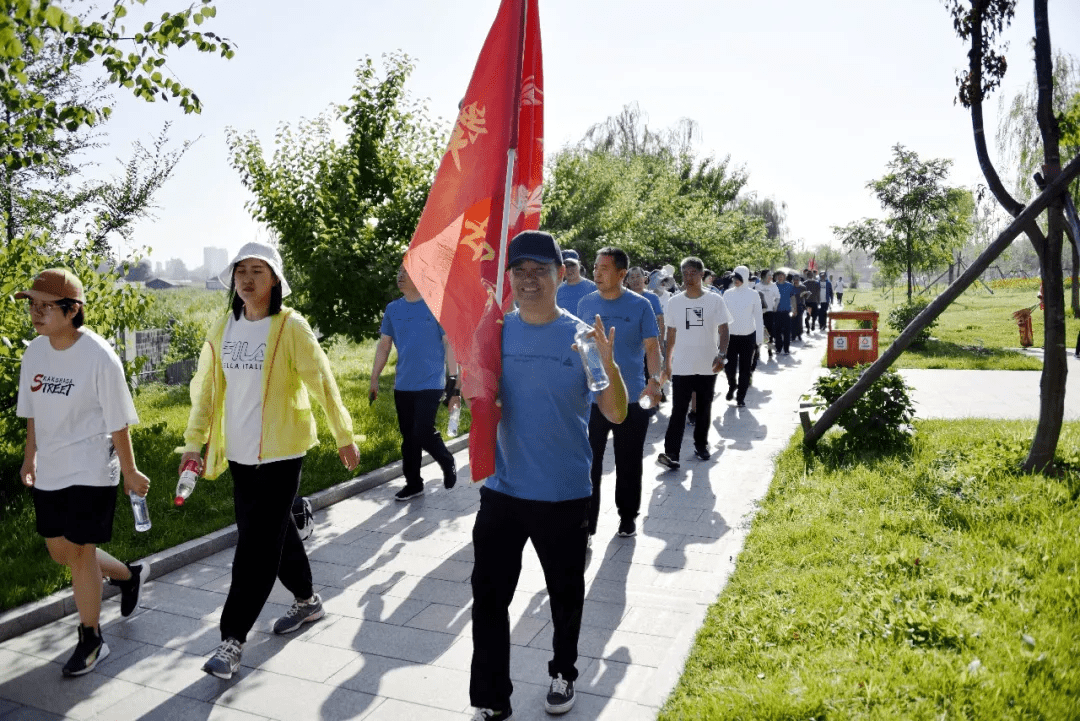 辉南县青少年总人口_辉南县朝阳镇图片(2)