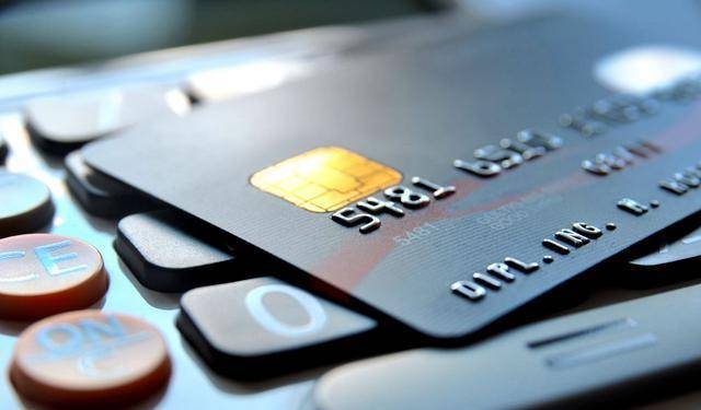 被遗忘的银行卡,不欠钱但没注销会影响征信?工作人员告诉你答案