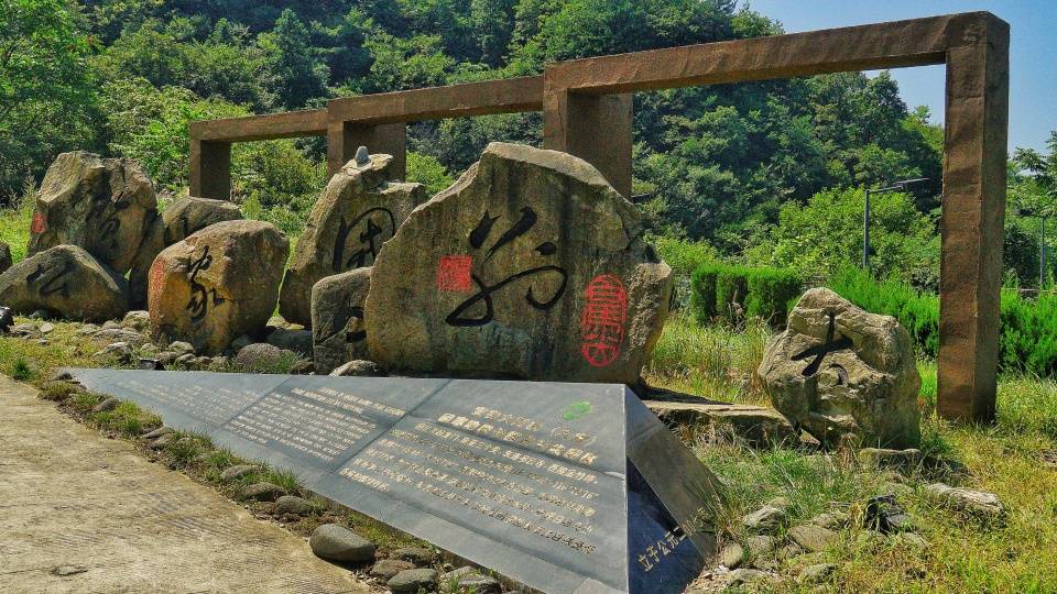 白马尖|横跨鄂豫皖三省的大别山，其主峰究竟在哪？它又有什么值得称道？