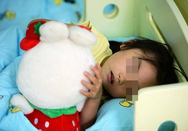 精神|孩子午睡有这三个坏习惯，会越睡越没精神，看看你家娃占了几个？