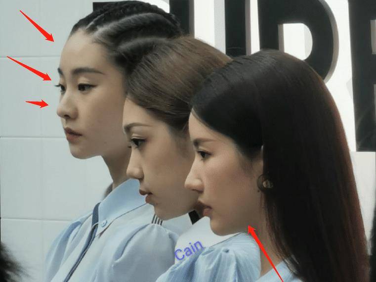 硬糖少女活动生图张艺凡对比刘些宁的侧脸谁还会说她长相寡淡