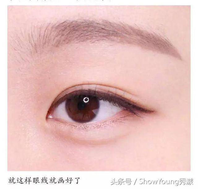 眼线膏的用法,怎么用眼线膏画出自然眼线