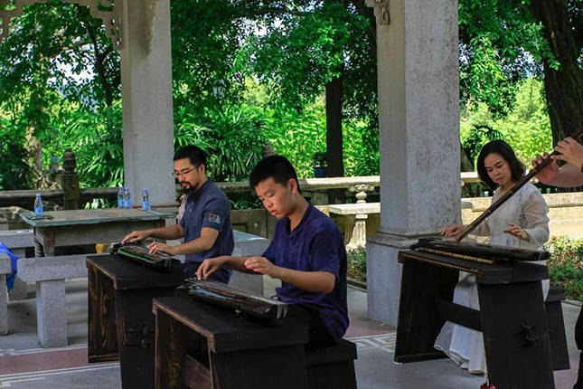 开平|开平有座村子，15座碉楼建于20年代，被列入世界文化遗产地之一