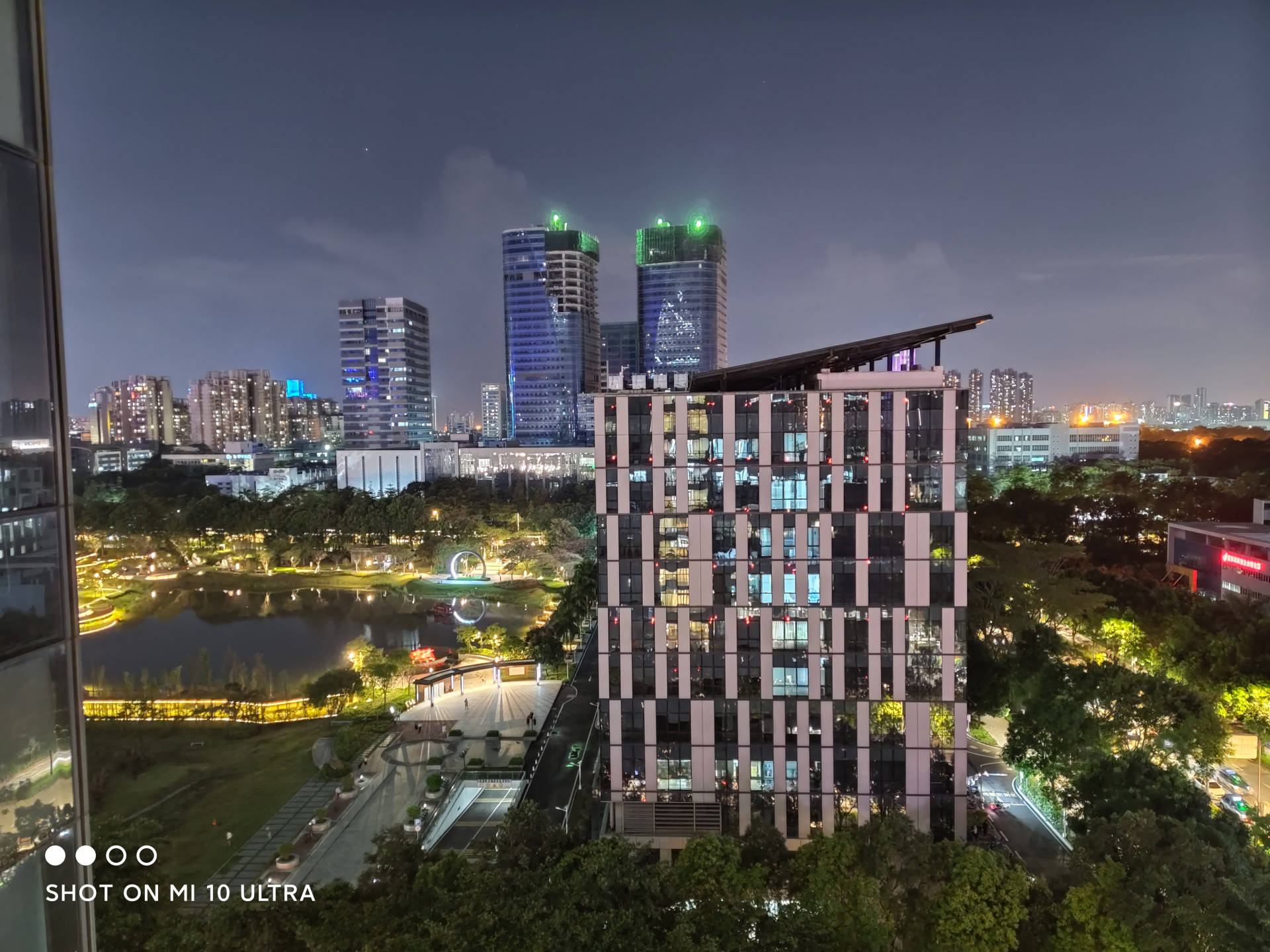 小米|年度水桶旗舰？小米10至尊纪念版上手体验